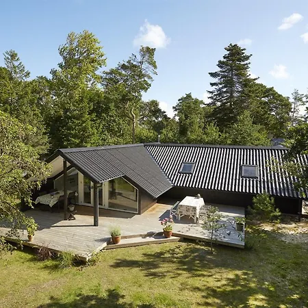 Andy - 150m From The Sea By Interhome
